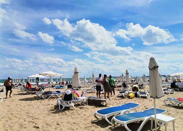 Pool Amadeus Lux Słoneczny Brzeg