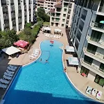Appartement Pool Amadeus Lux